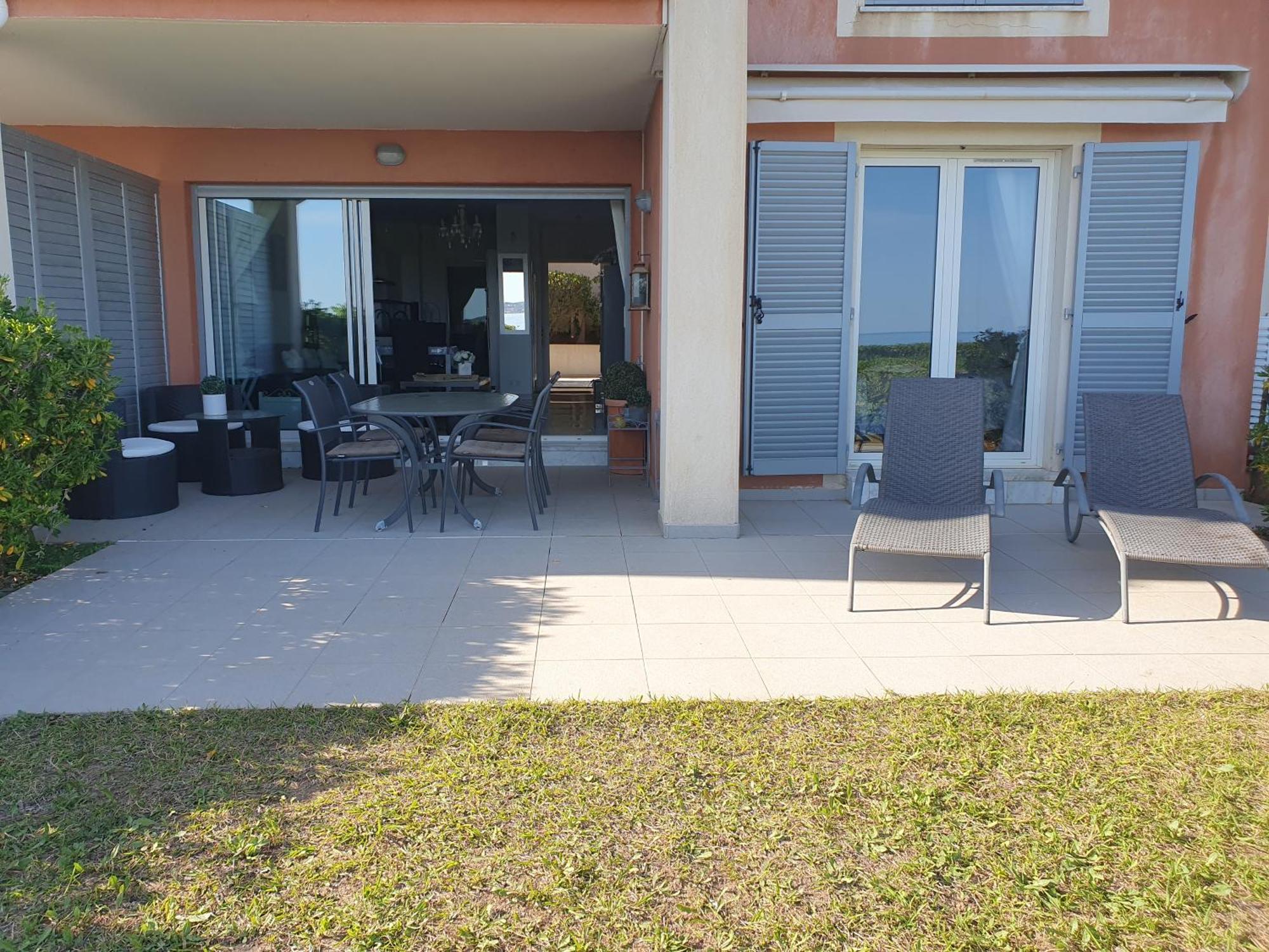 Grand Azur Etoile Marine Apartamento Sainte-Maxime Exterior foto